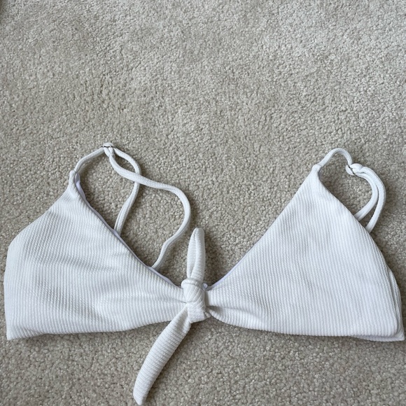 Bikini top - Picture 1 of 1